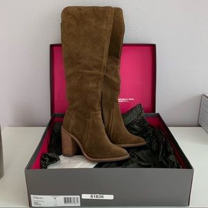New Never Worn Vince Camuto Melaya Boot
